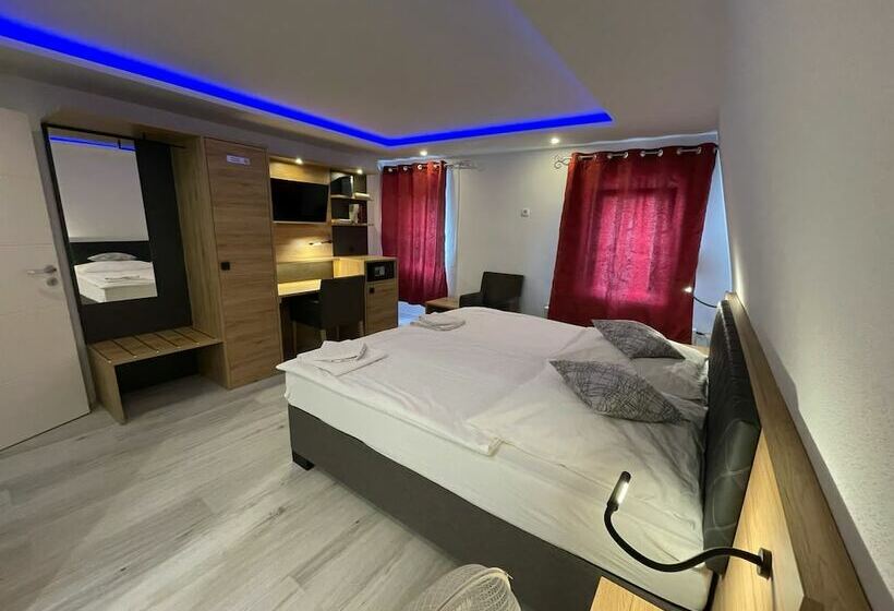 호텔 & Restaurant Bella Italia