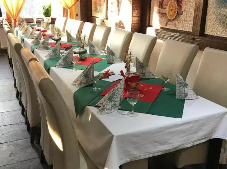 Hotelli & Restaurant Bella Italia