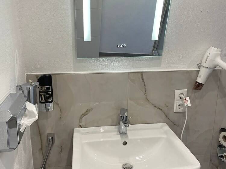 호텔 & Restaurant Bella Italia