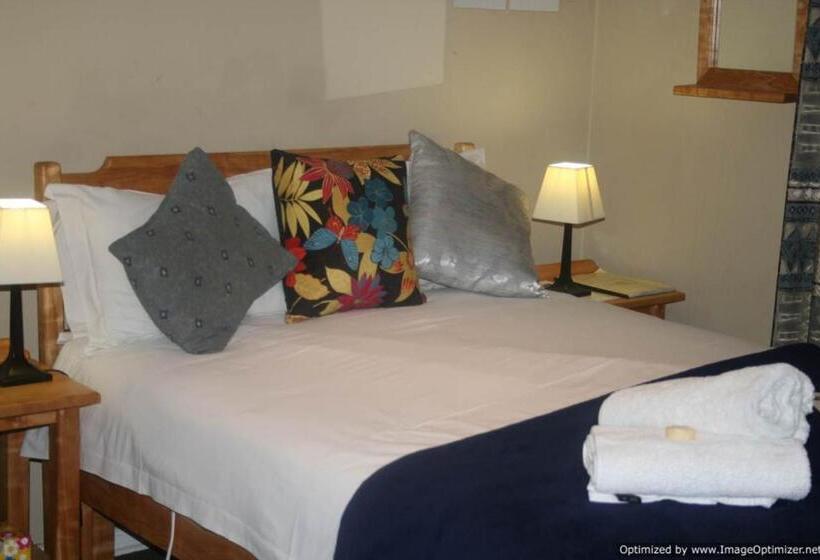 بنسيون Colesview Guest House