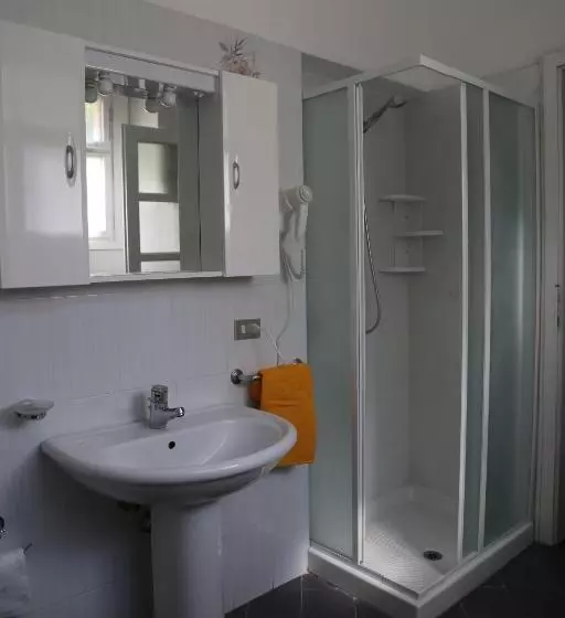 Majatalo Fruit'n Joy