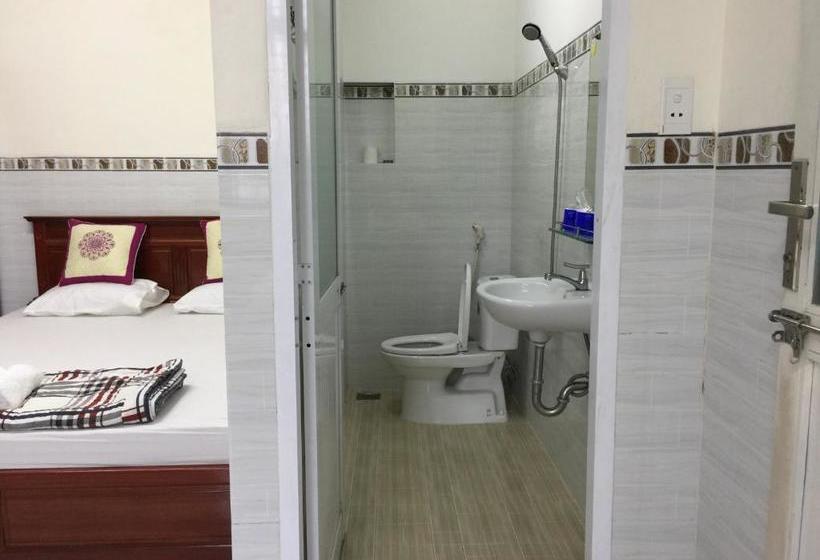 پانسیون Hoang Oanh Motel