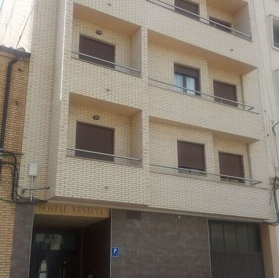 פנסיון Hostal Venecia Ii