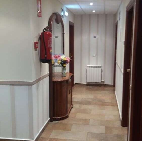 פנסיון Hostal Venecia Ii