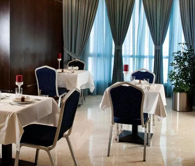 Regent Hotel Apartments