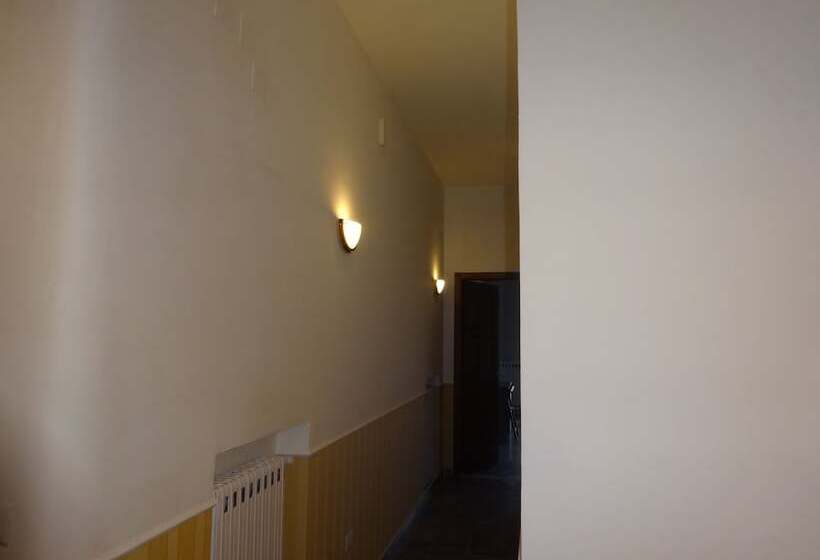 Пансион Amphitheatrum Gate