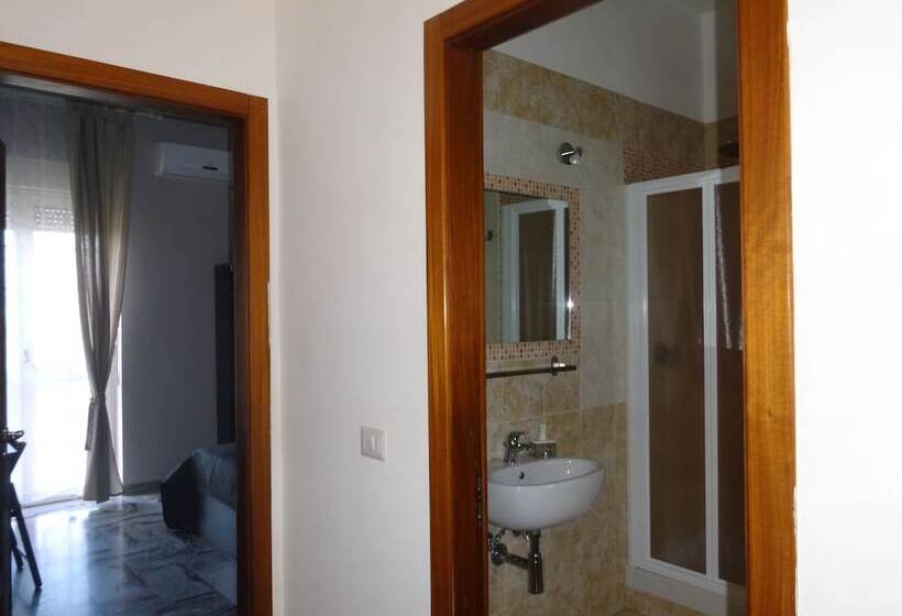 Пансион Amphitheatrum Gate