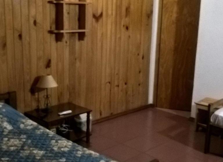 هاستل La Quinta