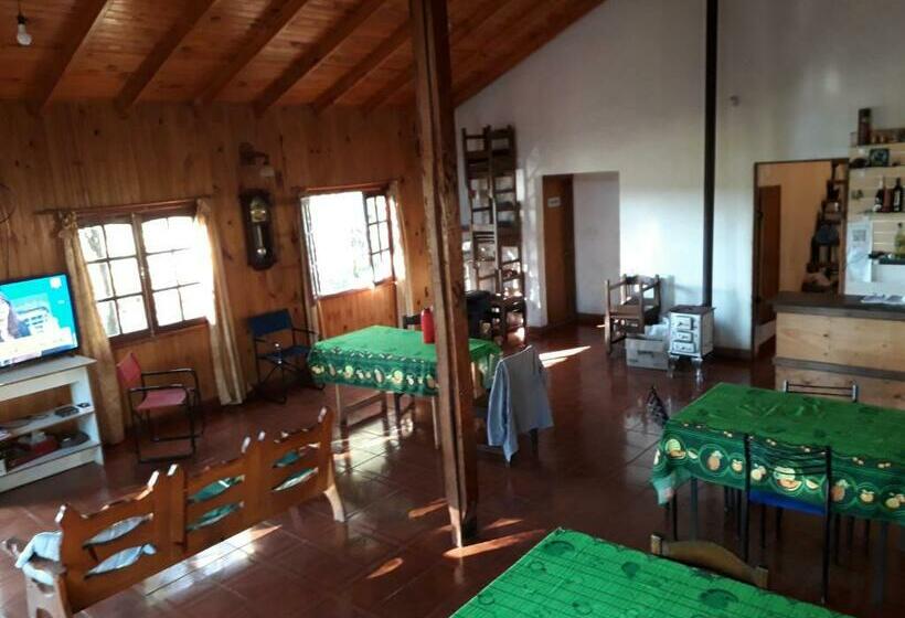 هاستل La Quinta