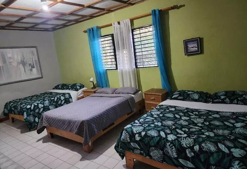 Majatalo Boca Del Paraiso