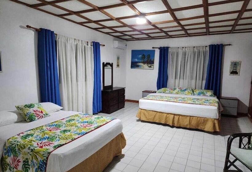 پانسیون Boca Del Paraiso