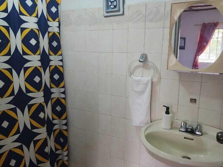 پانسیون Boca Del Paraiso