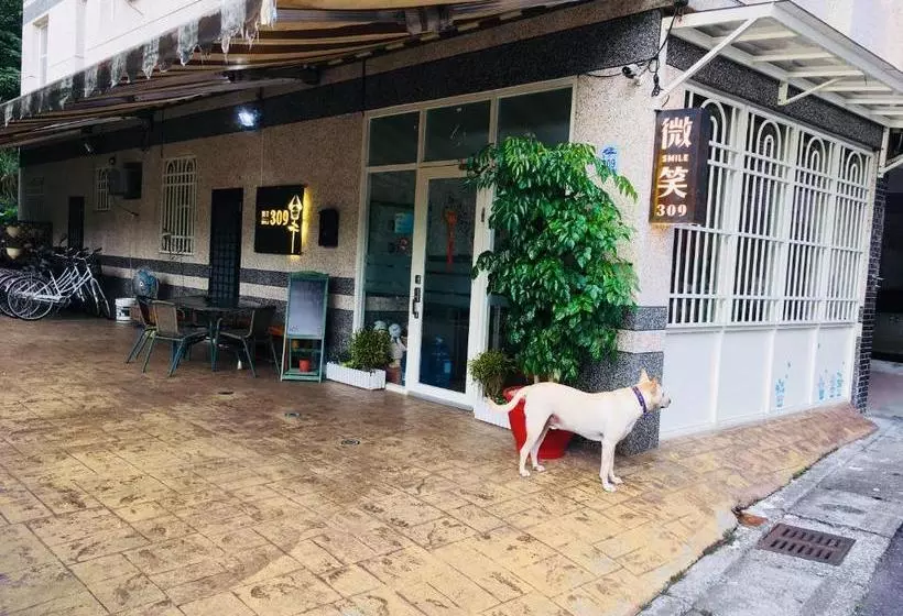 پانسیون 微笑租賃   中,長租皆可