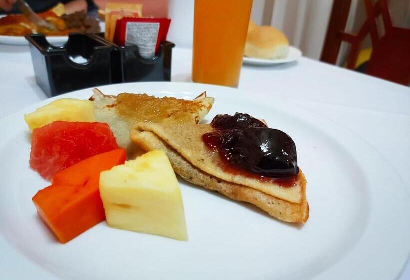 هتل Continental Plaza