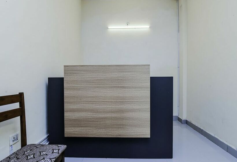 호텔 Oyo 20031 Silverkey Jaypee Hospital