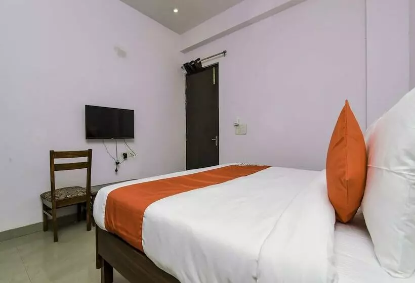 Hotelli Oyo 20031 Silverkey Jaypee Hospital