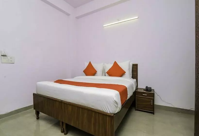 Hotelli Oyo 20031 Silverkey Jaypee Hospital