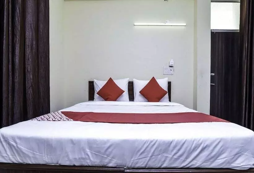 Hotelli Oyo 20031 Silverkey Jaypee Hospital