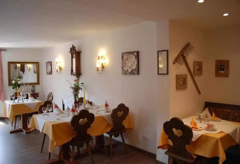 Hotelli Wildbachstuben