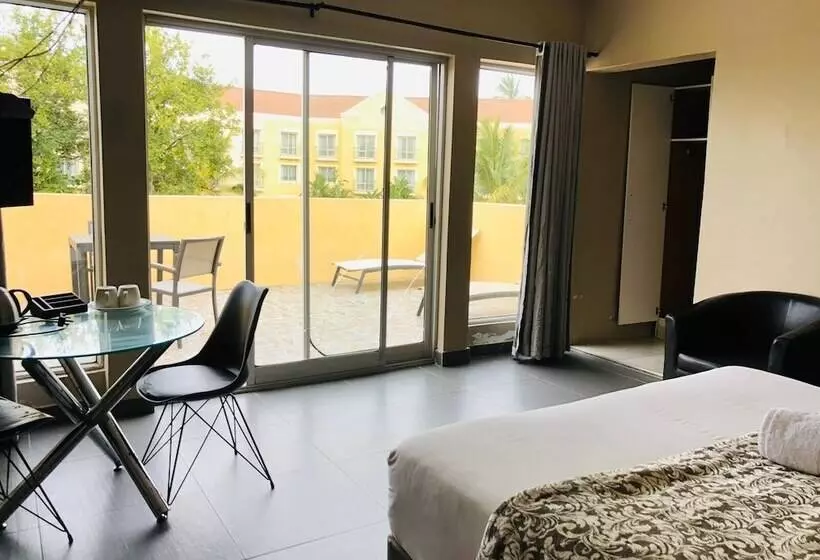 پانسیون Angel Boutique