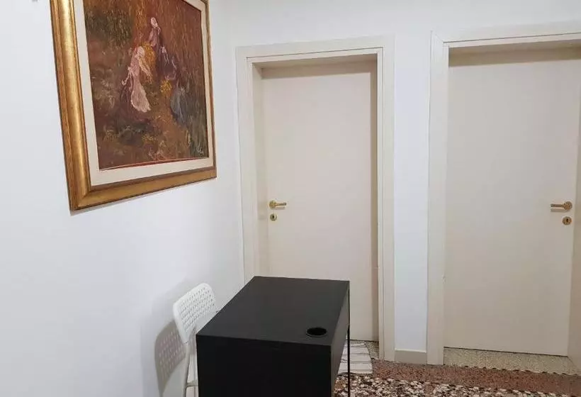 ペンション Fontana Venice