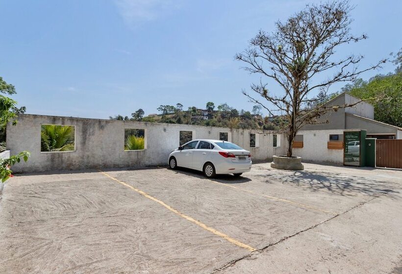 پانسیون Pousada Golf Village