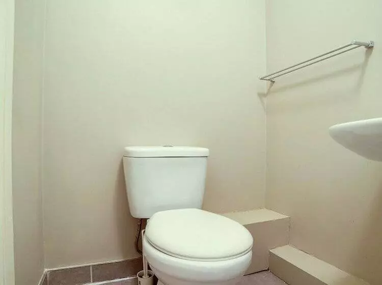 پانسیون Tequila And Dunlin Rooms Southport Central