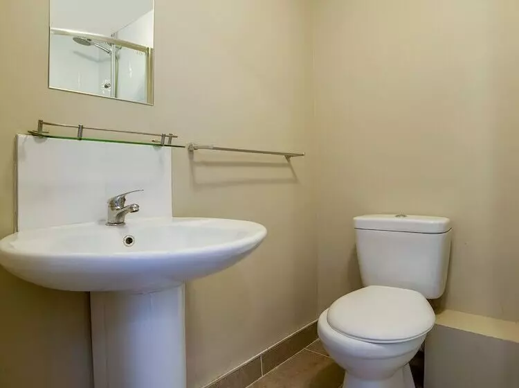 پانسیون Tequila And Dunlin Rooms Southport Central