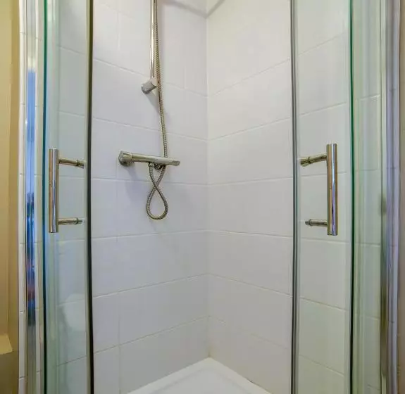 پانسیون Tequila And Dunlin Rooms Southport Central