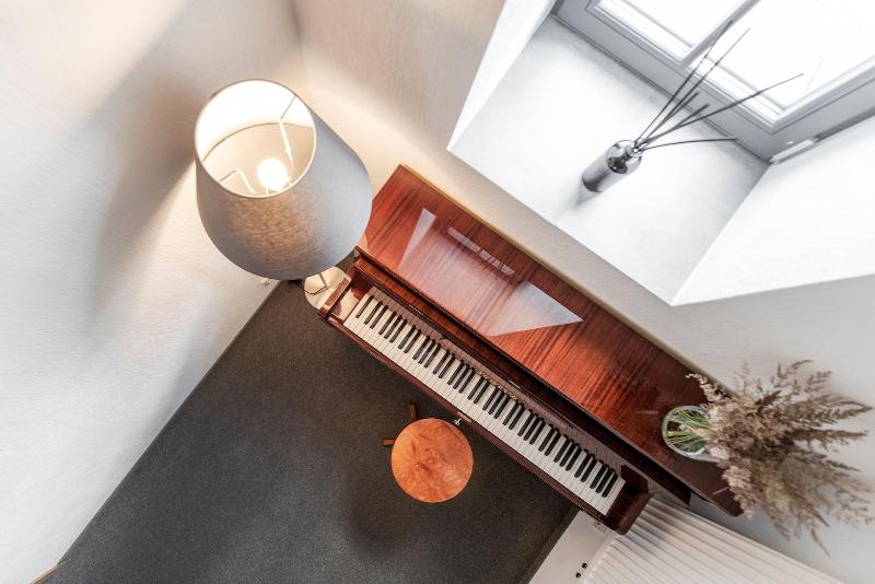 Piano Apartments