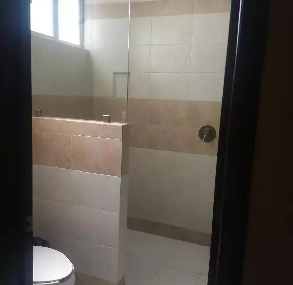 Kapselihotelli Jalyd Inn