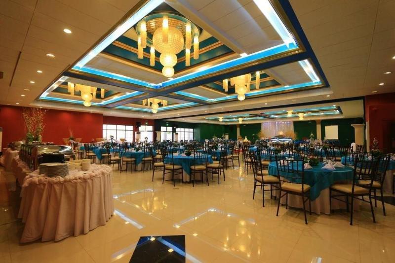 Hotel Kapis Mansions