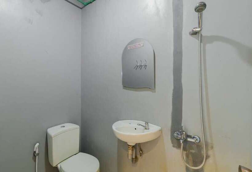 פנסיון Reddoorz Syariah At Taman Bendungan Asahan