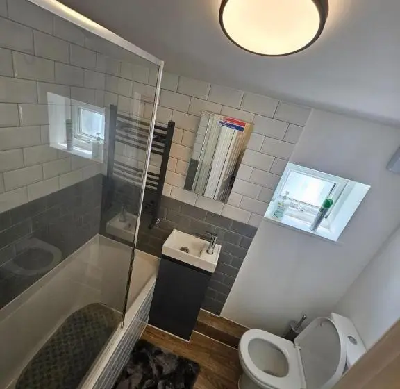 Majatalo Sky Homes