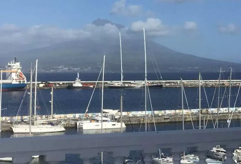 Retkeilymaja Internacional Azores Boutique