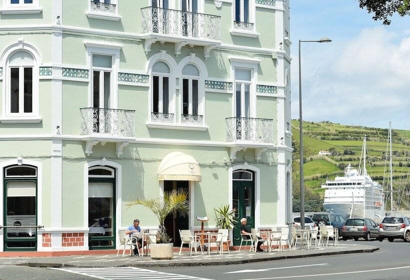 ユースホステル Internacional Azores Boutique