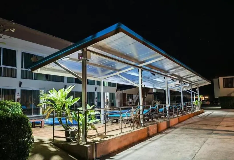 Lipa Beach