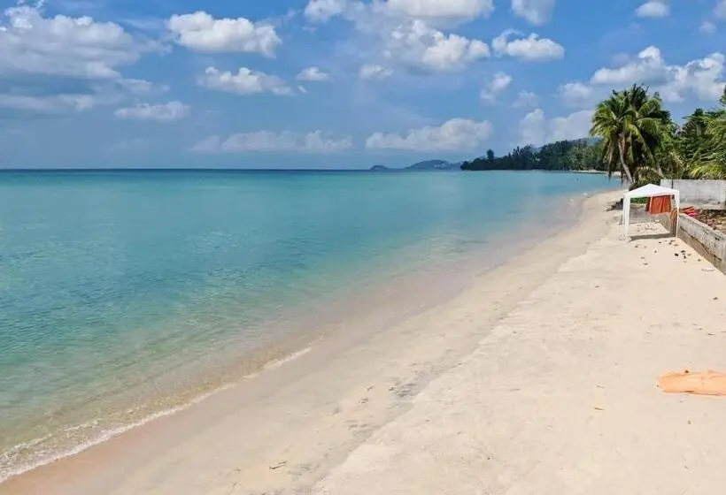 Lipa Beach