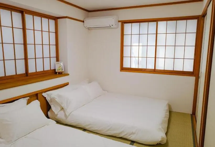Majatalo Akira Hiro House   Room101