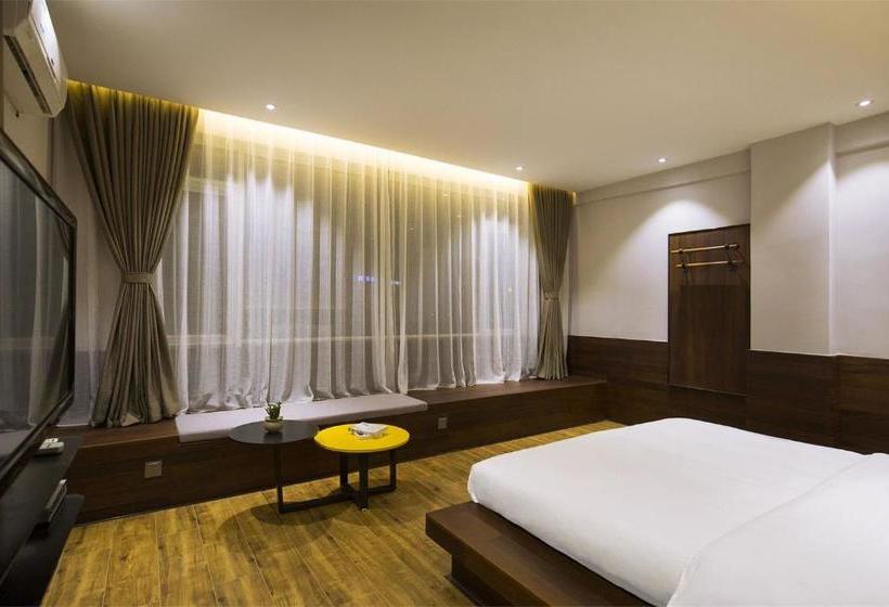 One Carat Hotel Guilin