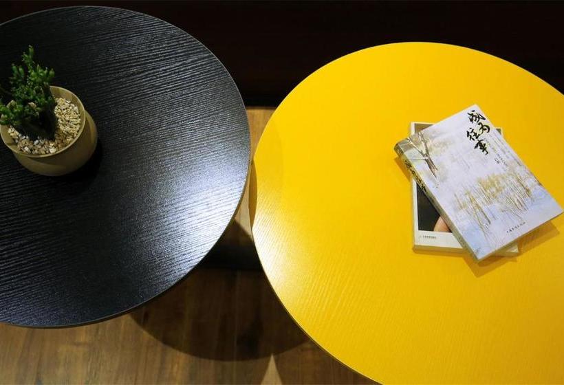 One Carat Hotel Guilin