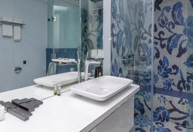 Ezdan Hotel West Bay