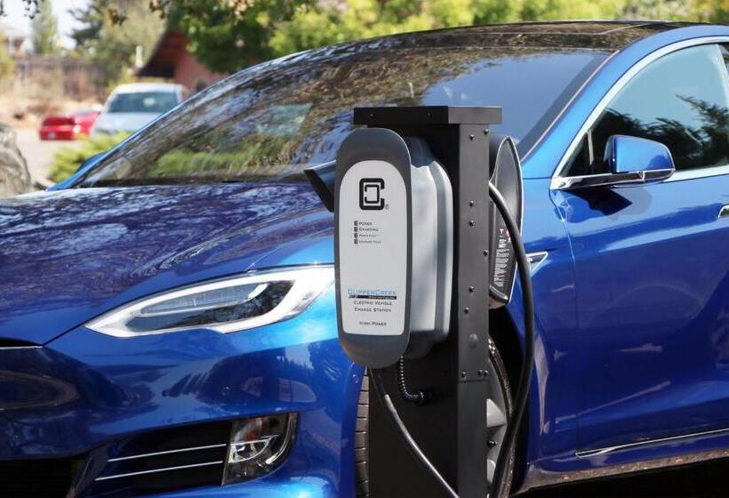 فندق Element Hampton Peninsula Town Center