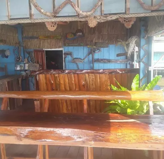 Majatalo Firefly Guesthouse