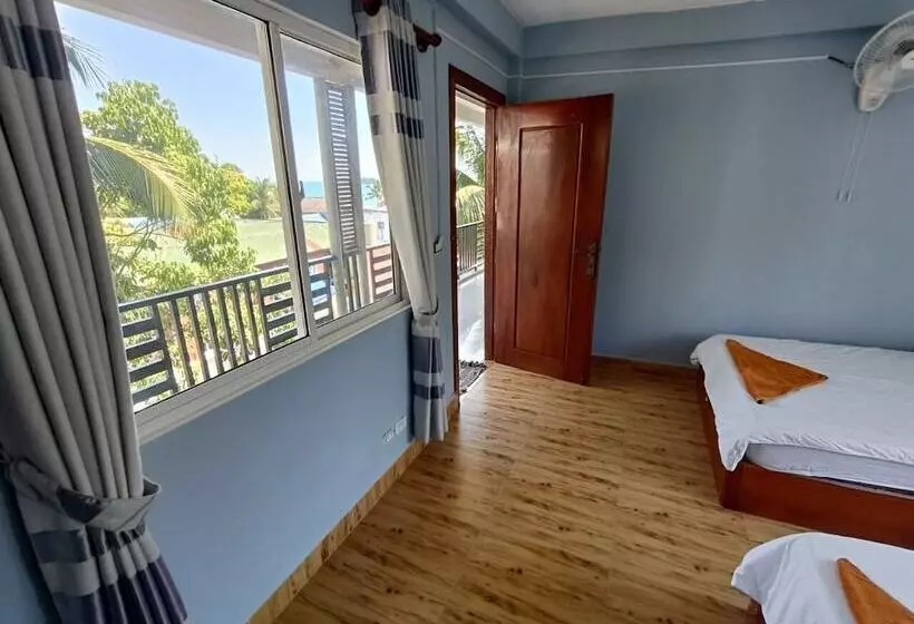 Majatalo Roomy Guesthouse