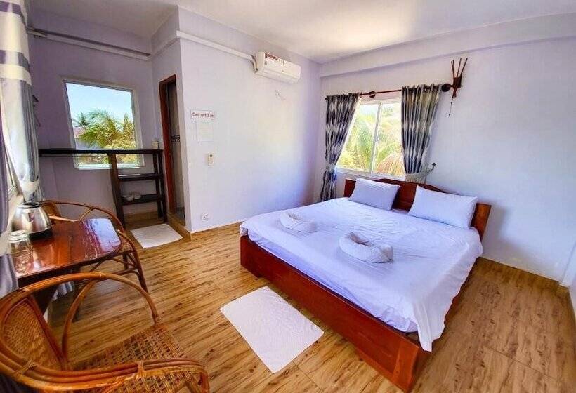 פנסיון Roomy Guesthouse