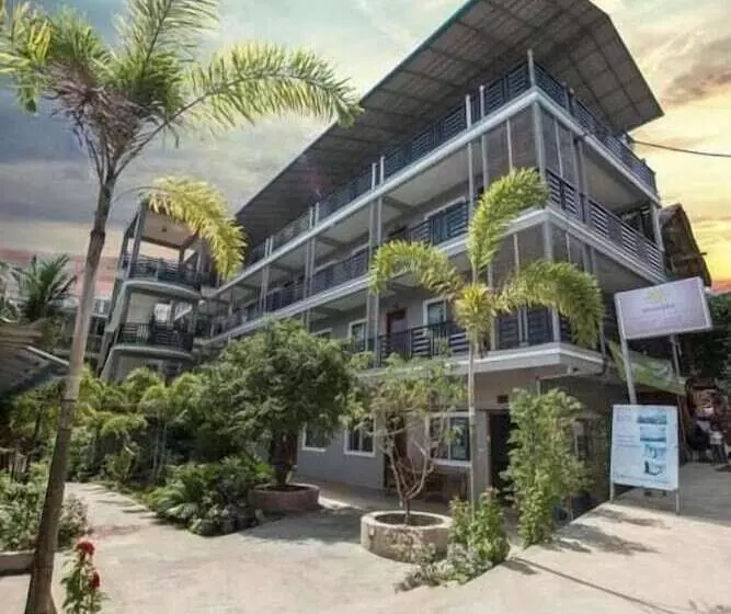 Majatalo Roomy Guesthouse