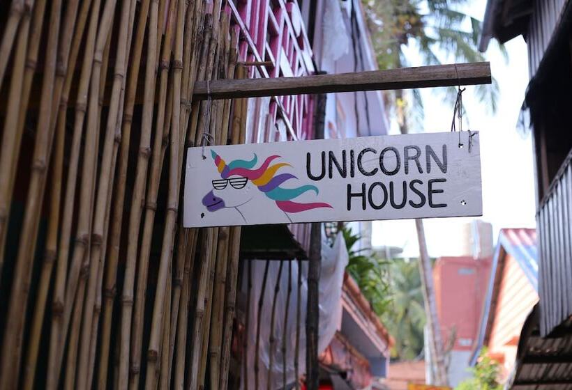 Majatalo Unicorn Guesthouse