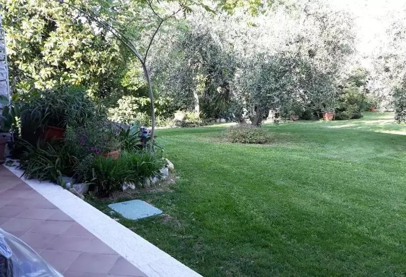 Aamiaismajoitus (B&B) El Rincon Del Artista