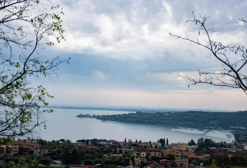 Aamiaismajoitus (B&B) El Rincon Del Artista